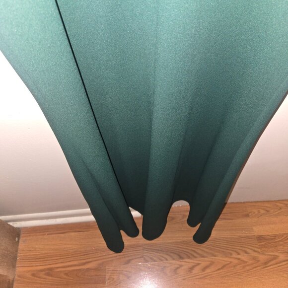 Green Betsy Adams Evening Gown - Picture 6 of 8